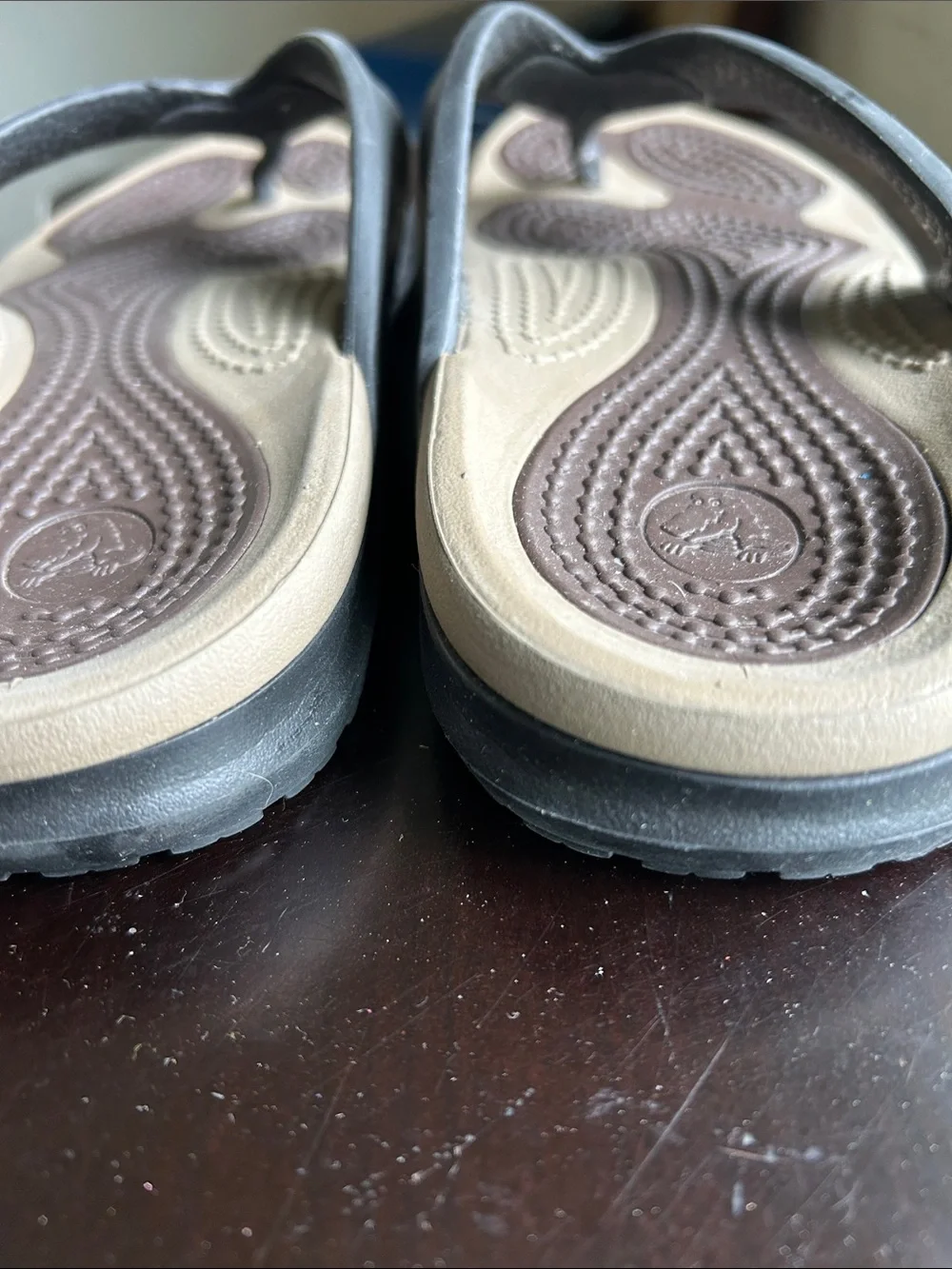 Crocs gray flipflop style sandal size 8